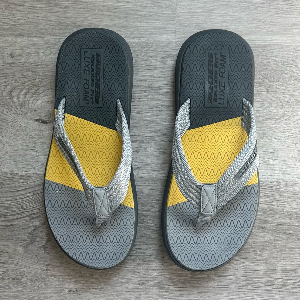 Men’s Skechers Relaxed Fit: Voreno - Codie (Luxe Foam Flip Flops)